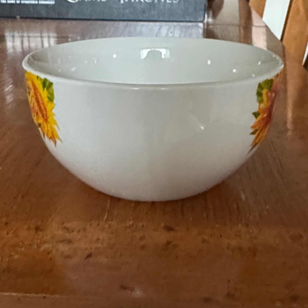 Sunflower Ceramic Bowl - Picture 2 of 4